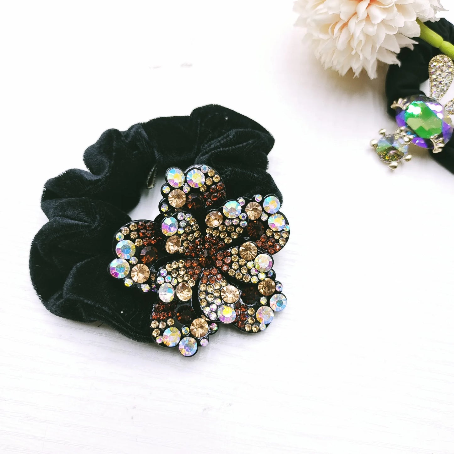 Women Rhinestone Scrunchies Velvet Elastic Hair Bands Flower Hair Rope Rings Ponytail Holder Crystal Headwear Hair Accessories